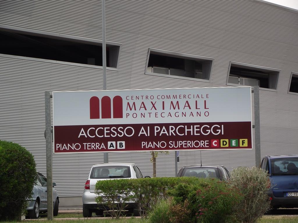 Casa Vacanze Dei Navigatori On The Sea Pontecagnano Faiano Exterior foto